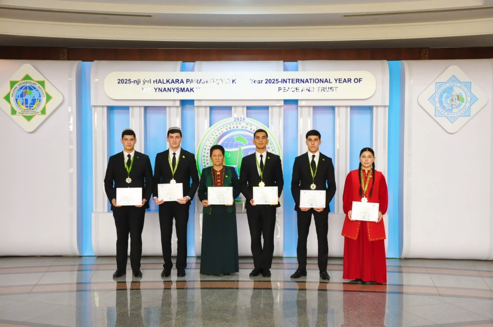 «Filosofiýa — ähli ylymlaryň gözbaşy» atly ylmy seminar geçirildi