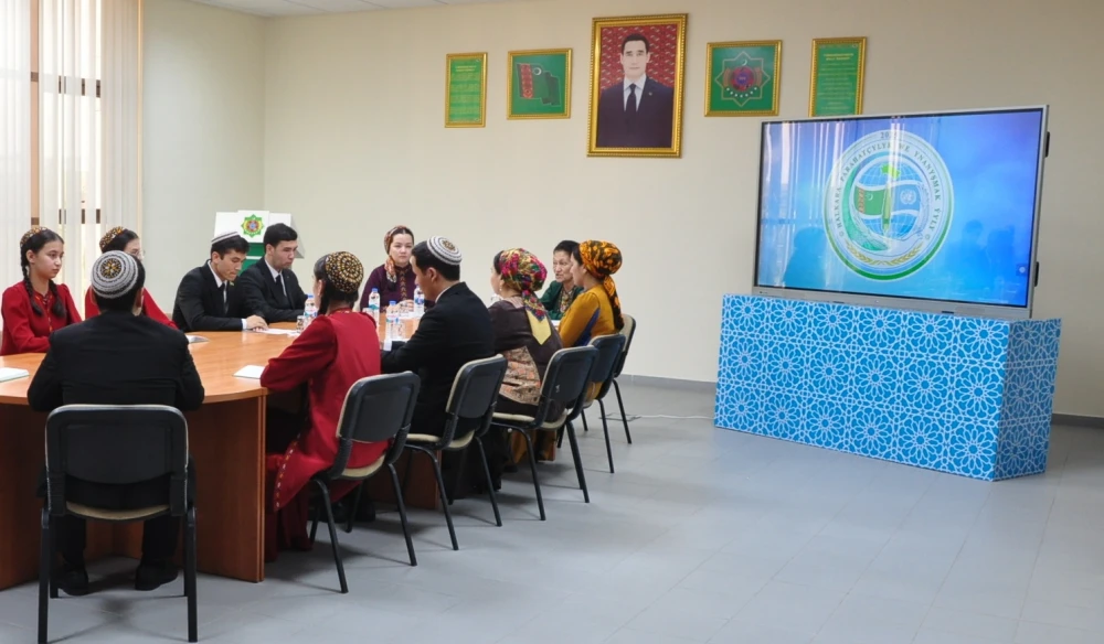 СОСТОЯЛАСЬ НАУЧНО-ПРАКТИЧЕСКАЯ КОНФЕРЕНЦИЯ «ГЕОПОЛИТИЧЕСКИЕ ОСОБЕННОСТИ РАЗВИВАЮЩИХСЯ СТРАН, НЕ ИМЕЮЩИХ ВЫХОДА К МОРЮ»