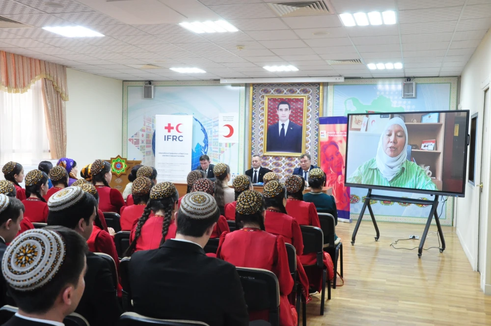 A SEMINAR WAS HELD ENTITLED "INTERNATIONAL HUMANITARIAN LAW - THE GUARDIAN OF PEACE"