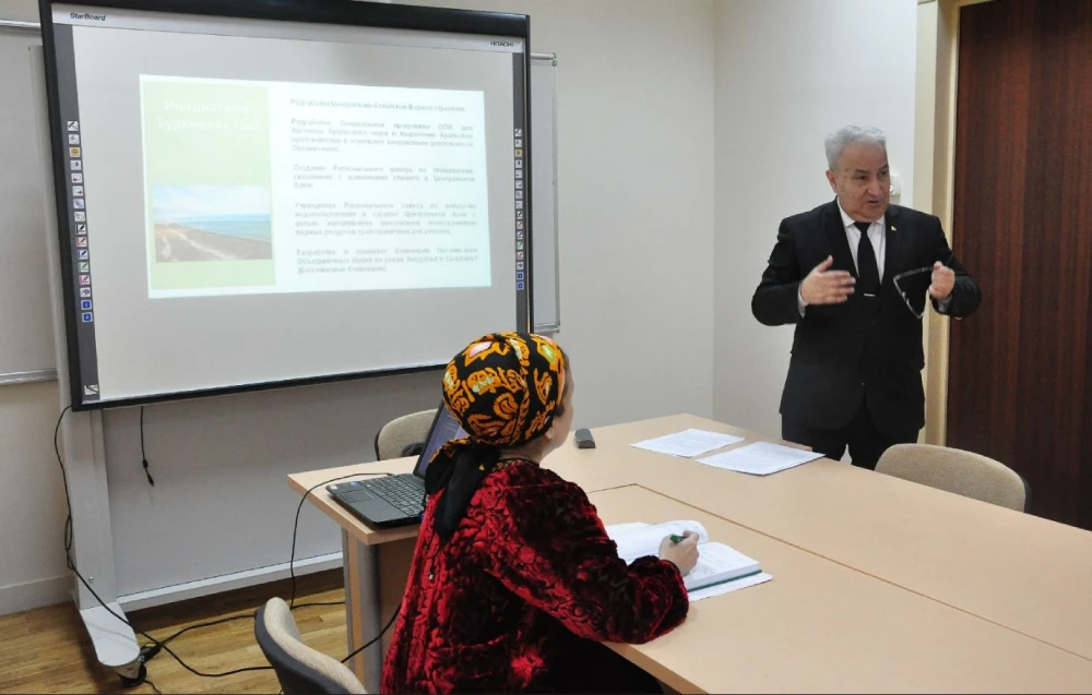 SEMINAR ON WATER DIPLOMACY WAS HELD