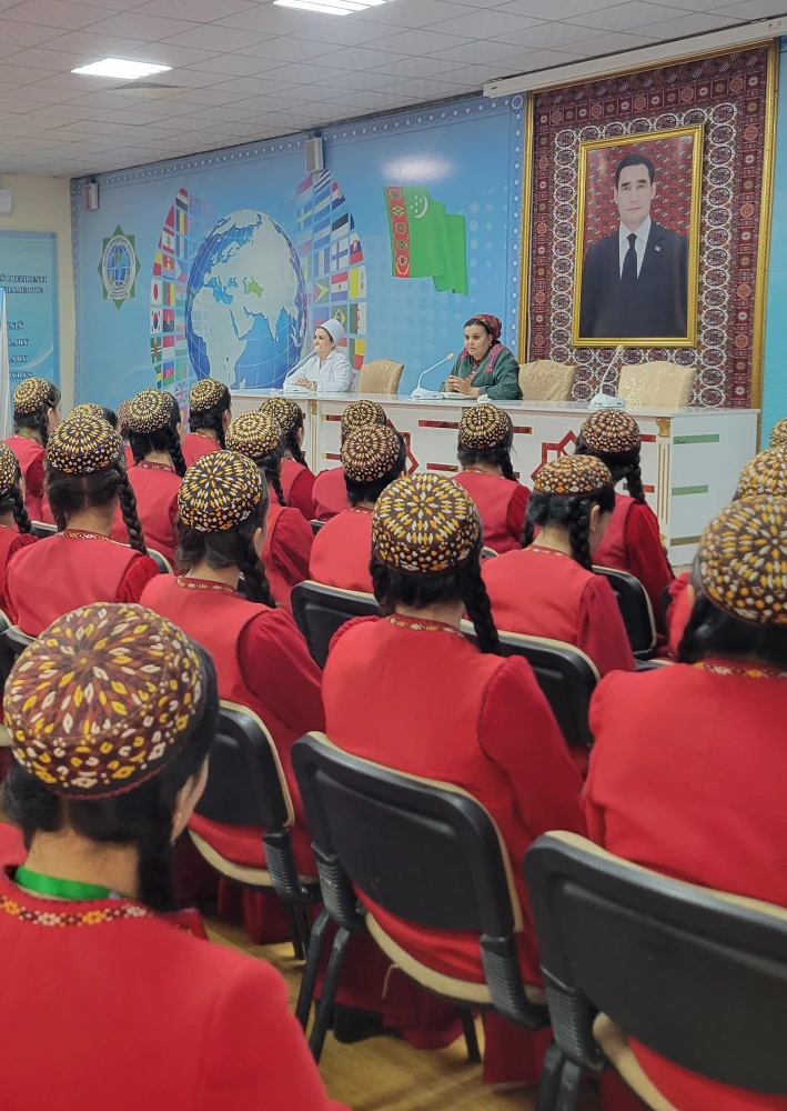 WAGYZ-NESIHAT DUŞUŞYGY GEÇIRILDI surady