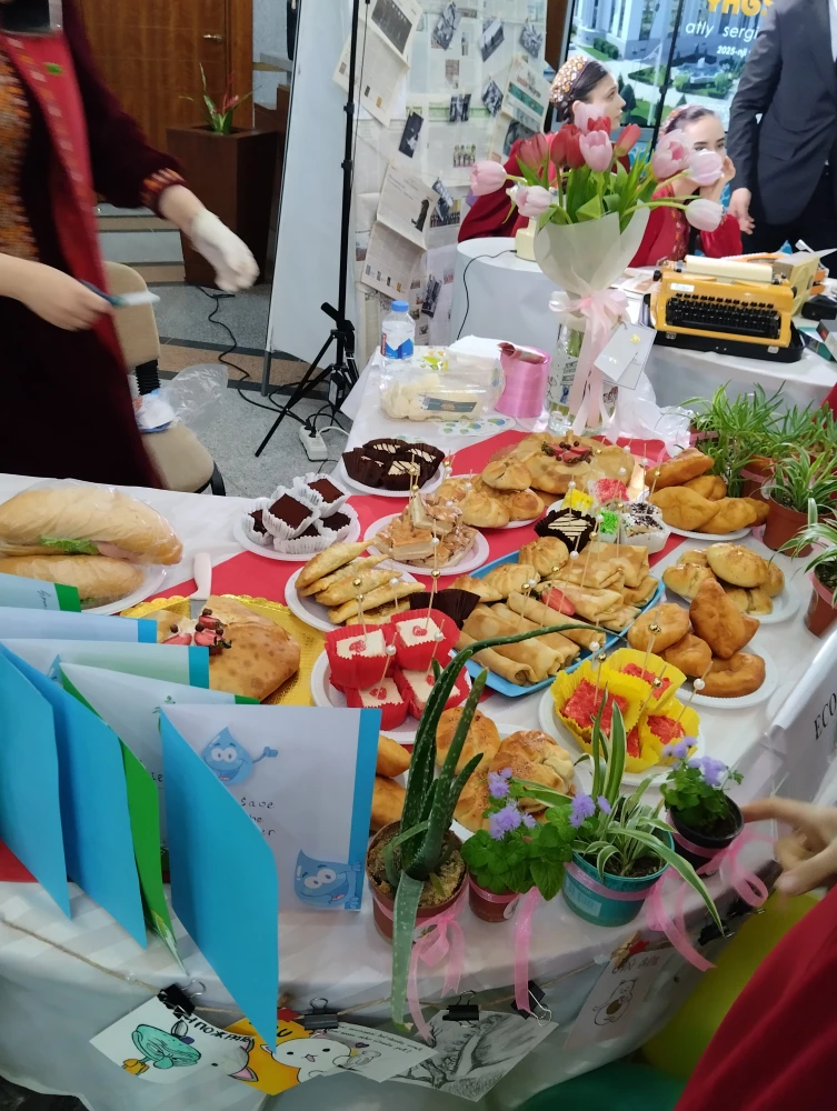 MEMBERS OF THE ECOCLUB ACTIVELY PARTICIPATED IN THE EXHIBITION-FAIR