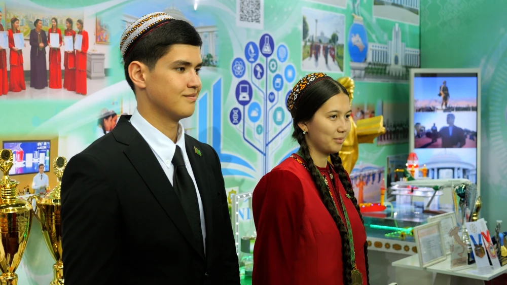 Turkmen International Exhibition and Scientific Conference Solemnly Opened in the Capital