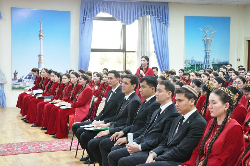 Iş saparynyň netijelerine bagyşlanan brifing geçirildi