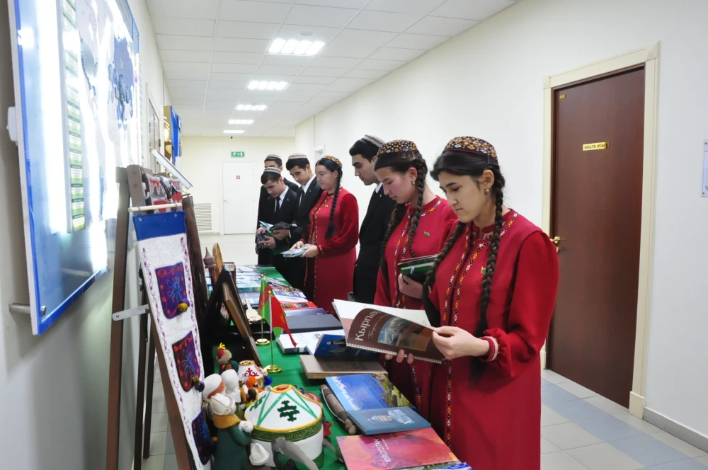 IKITARAPLAÝYN HYZMATDAŞLYK HAS-DA BERKIDILÝÄR