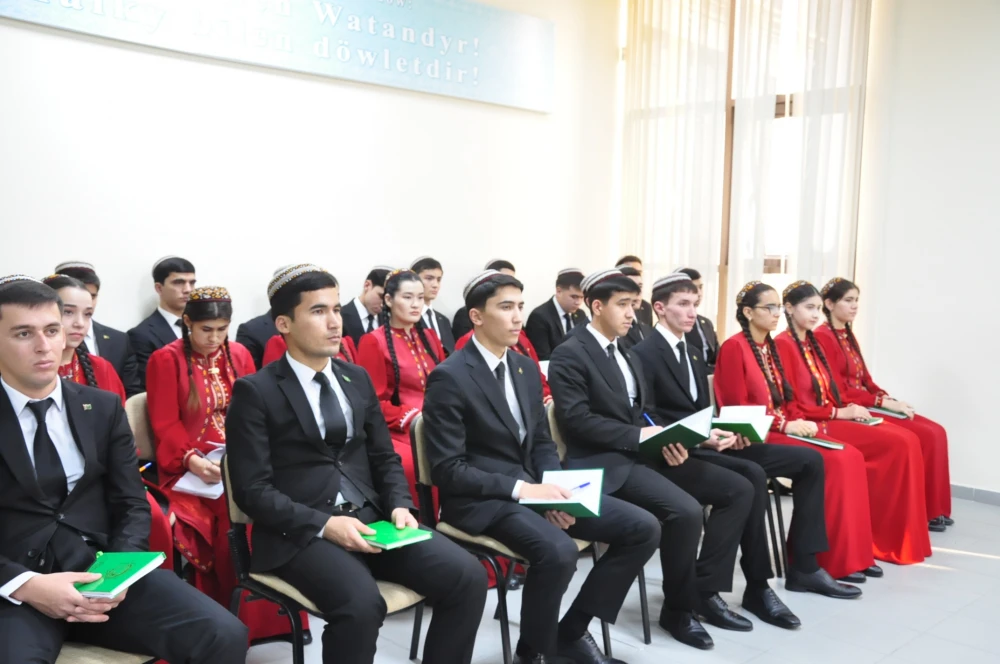 КУЛЬТУРНАЯ ДИПЛОМАТИЯ НА СЛУЖБЕ МИРА