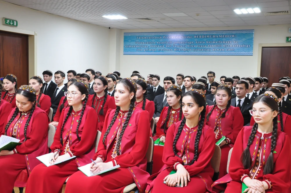 Lecture was held on the occasion of Arabic Language Day