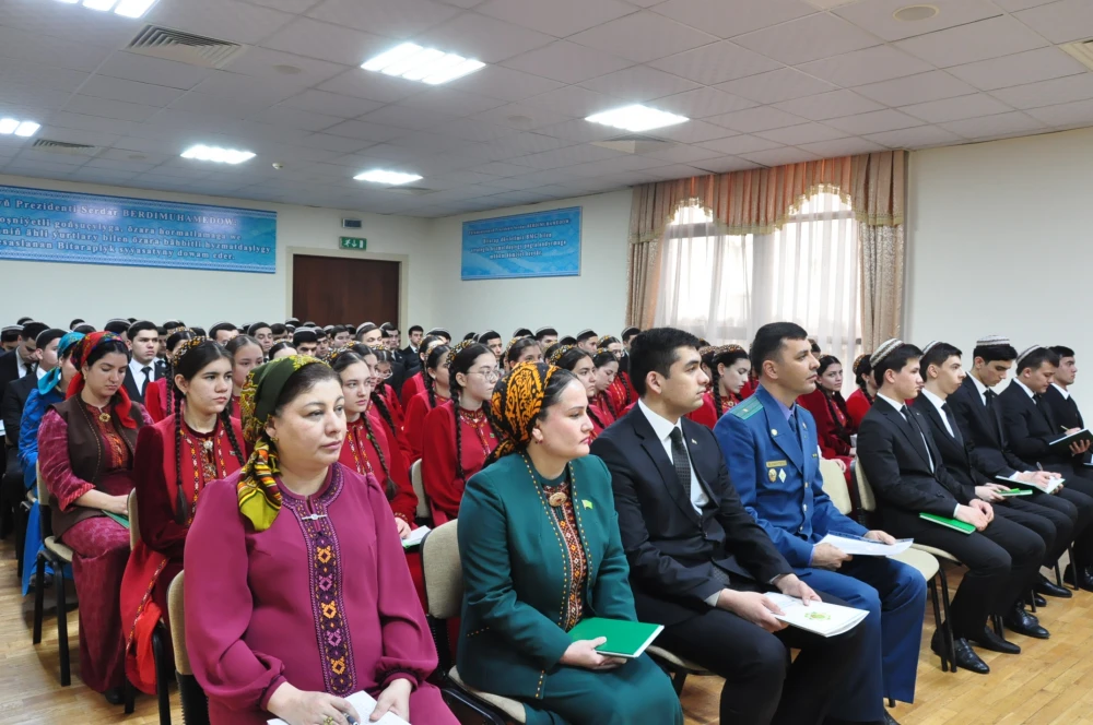 WAGYZ-NESIHAT DUŞUŞYGY GEÇIRILDI