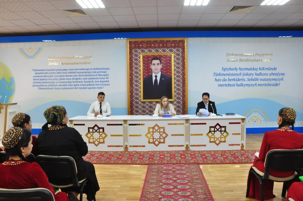 ÝAPONIÝANYŇ BILIM MAKSATNAMALARY:  TÜRKMEN ÝAŞLARY ÜÇIN TÄZE MÜMKINÇILIKLER