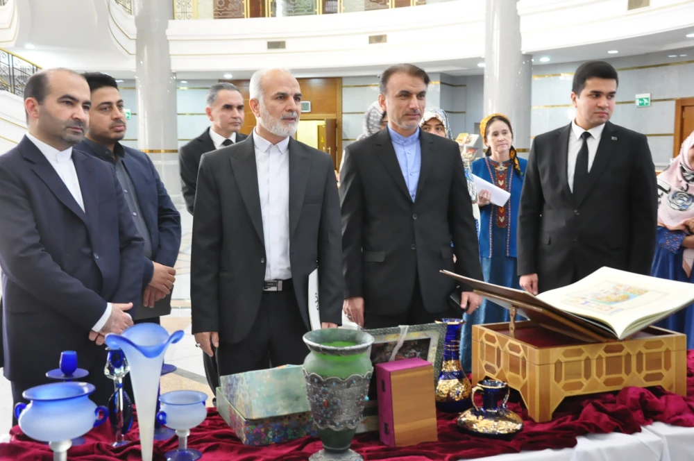 HAFEZ ŞIRAZYNYŇ ŞYGRYÝET GÜNI MYNASYBETLI GURALAN MEDENI-EDEBI ÇÄRE
