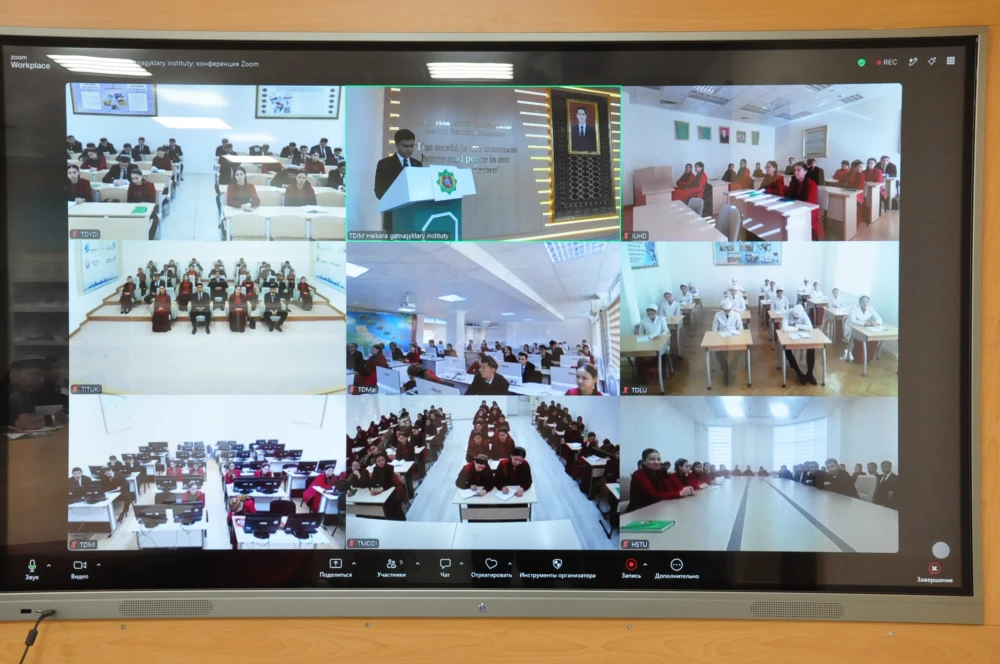 BEÝIK ÝÜPEK ÝOLY– GADYMY TÜRKMEN DÖWLETLERINIŇ PARAHATÇYLYKLY WE HOŞNIÝETLI BITARAPLYK SYÝASATYNYŇ MYSALY HÖKMÜNDE ATLY OKUW-USULY SEMINAR GEÇIRILDI