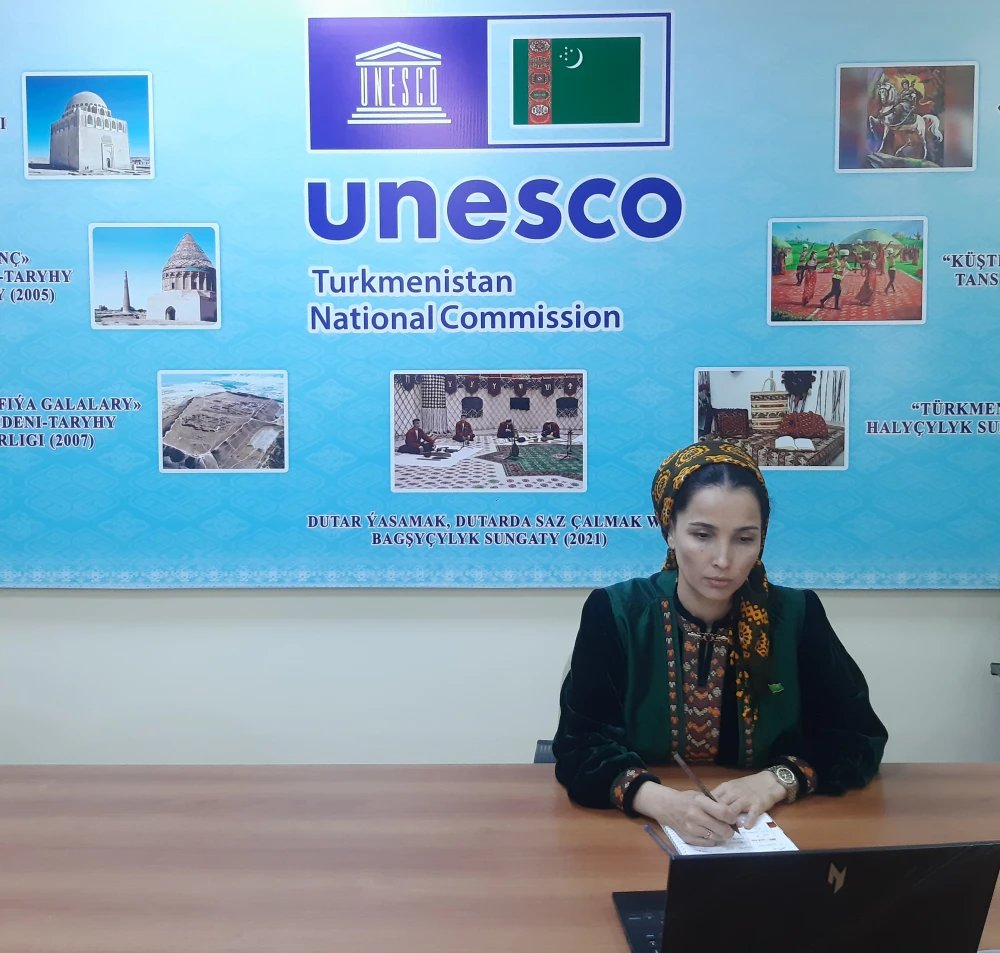 EMELI AŇ BOÝUNÇA HALKARA OKUW MASLAHATY GEÇIRILDI surady