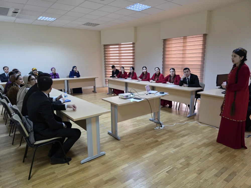 UÇURYM ÝYL TALYPLARYŇ HEM-DE MAGISTRLERIŇ ARASYNDA BÄSLEŞIK GEÇIRILDI surady