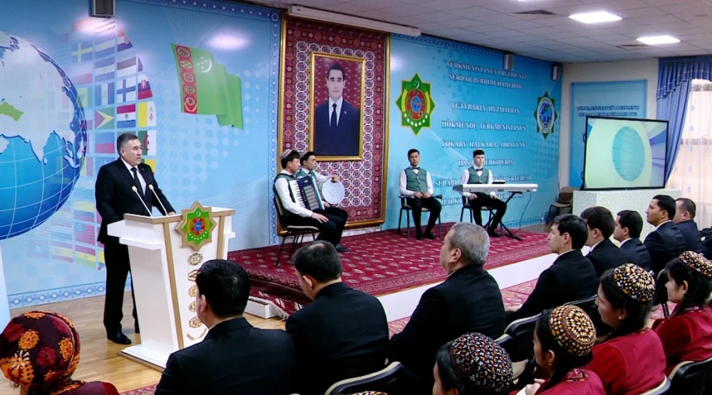 Dabaraly maslahat geçirildi