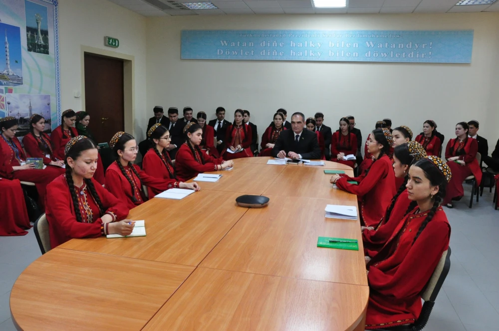 AN ONLINE SEMINAR WAS HELD