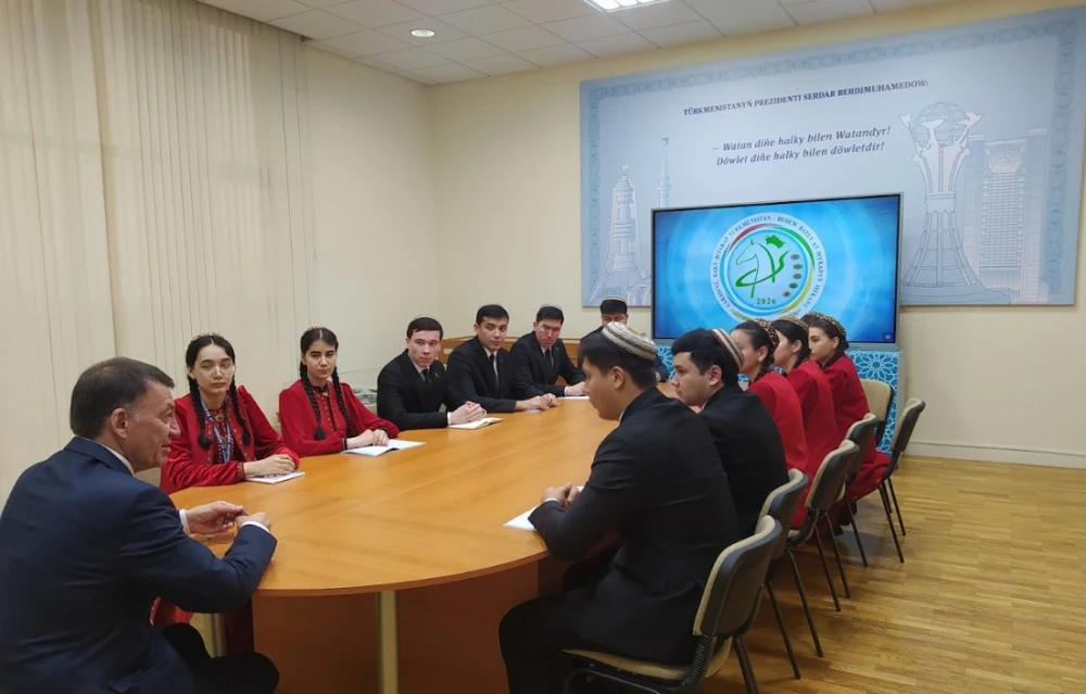 HALYPA DIPLOMAT BILEN OKUW SAPAGY GEÇIRILDI