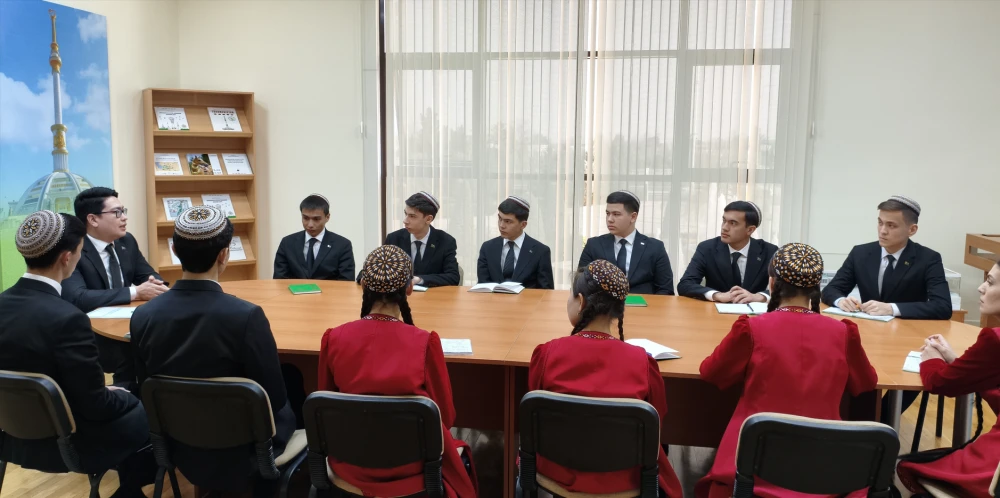 A TRAINING SESSION ON THE POLICY OF PEACE AND TRUST