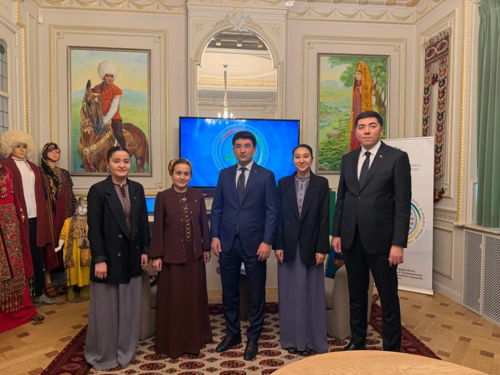 TÜRKMENISTANYŇ BELGIÝA PATYŞALYGYNDAKY ILÇIHANASYNDA GEÇIRILEN TÄSIRLI DUŞUŞYK