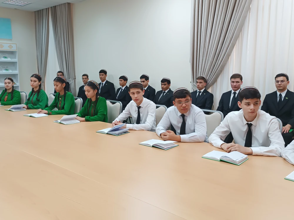 AN EDUCATIONAL AND METHODOLOGICAL SEMINAR DEDICATED TO THE PRINCIPLES OF NEUTRALITY OF TURKMENISTAN WAS HELD