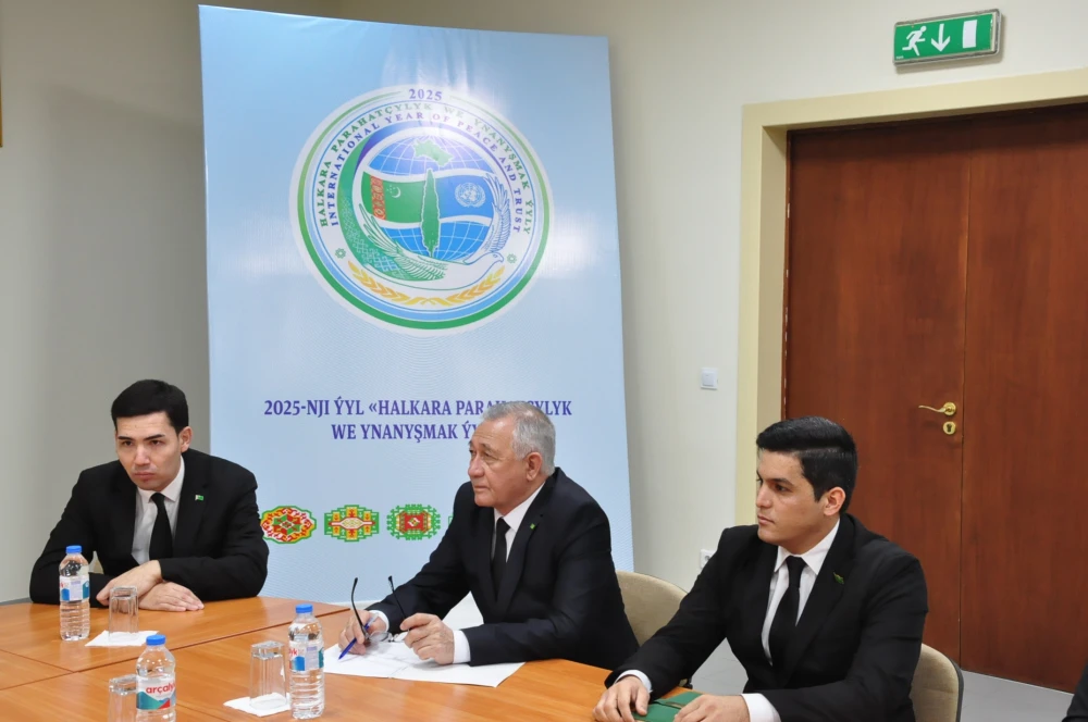 СОСТОЯЛАСЬ НАУЧНО-ТВОРЧЕСКАЯ КОНФЕРЕНЦИЯ НА ТЕМУ «РОЛЬ ЦИФРОВЫХ ТЕХНОЛОГИЙ В ПОВЫШЕНИИ ЭФФЕКТИВНОСТИ ПУБЛИЧНОЙ ДИПЛОМАТИИ»