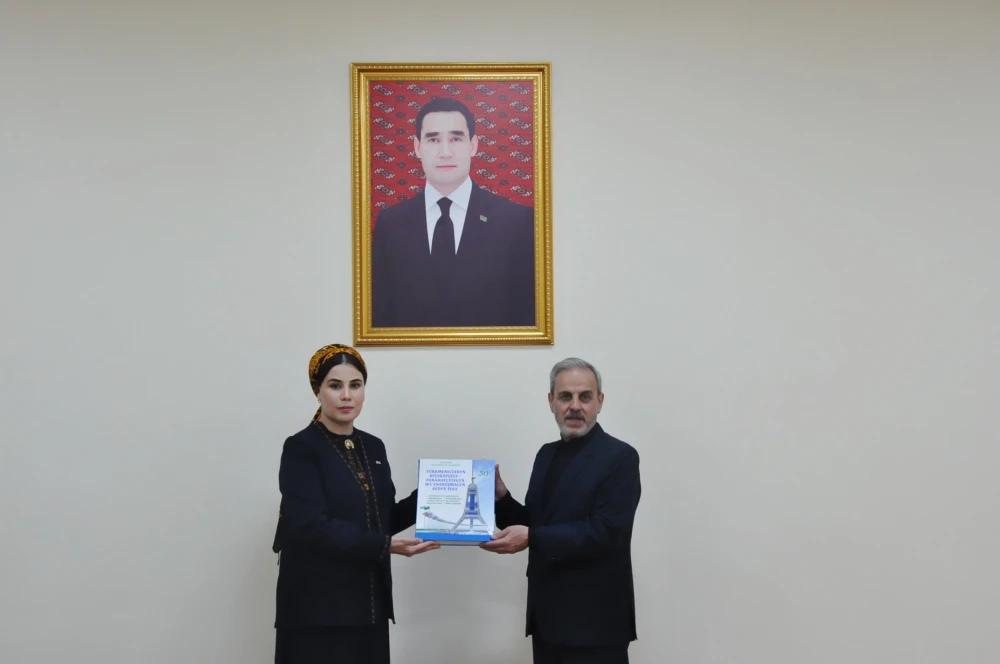 YLYM-BILIM ULGAMYNDA TÜRKMEN-EÝRAN HYZMATDAŞLYGYNA BAGYŞLANAN DUŞUŞYK