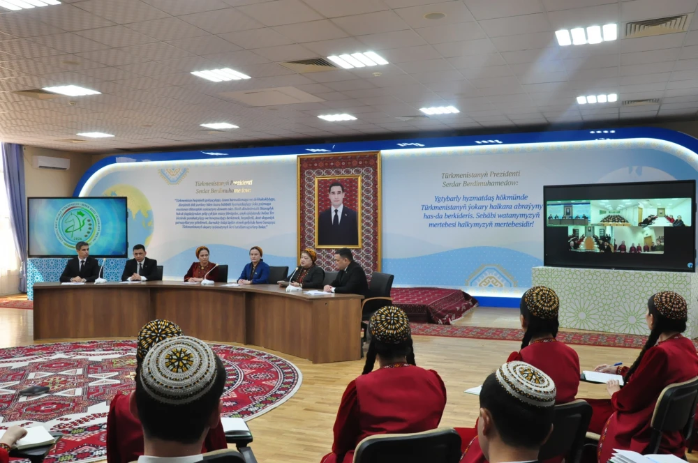 GAHRYMAN ARKADAGYMYZYŇ AWTSRIÝA RESPUBLIKASYNA AMALA AŞYRAN SAPARYNYŇ JEMLERINE BAGYŞLANAN BRIFING