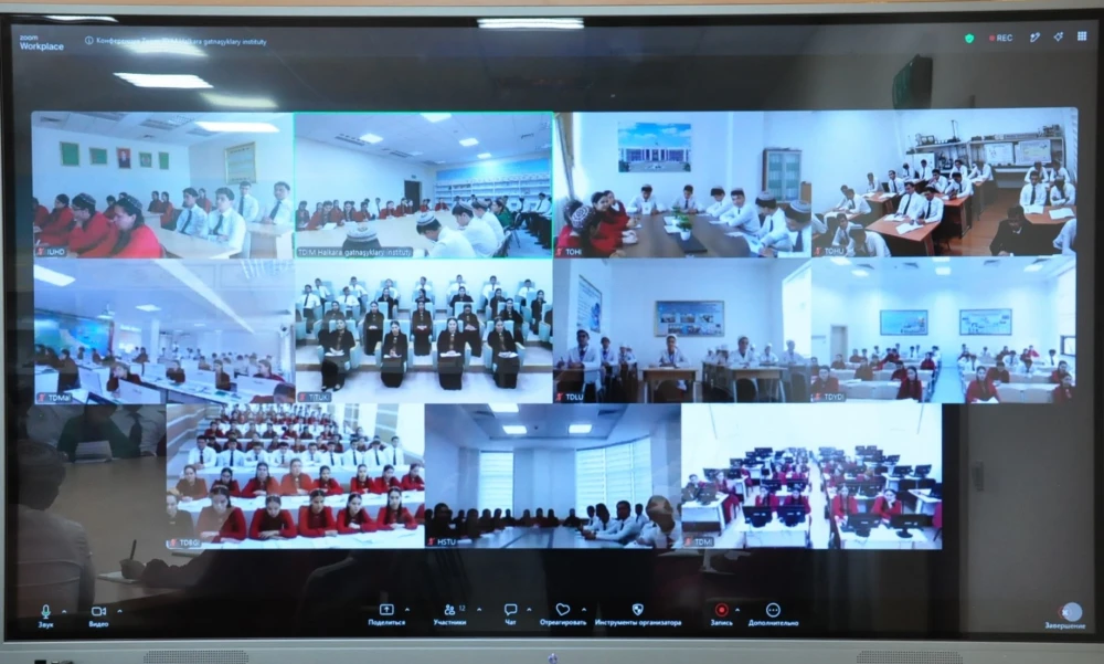 «TÜRKMENISTANYŇ DAŞARY SYÝASATY: PARAHATÇYLYKLY ÖSÜŞIŇ WE DURNUKLYLYGYŇ BINÝADY» ATLY OKUW-USULY SEMINAR GEÇIRILDI