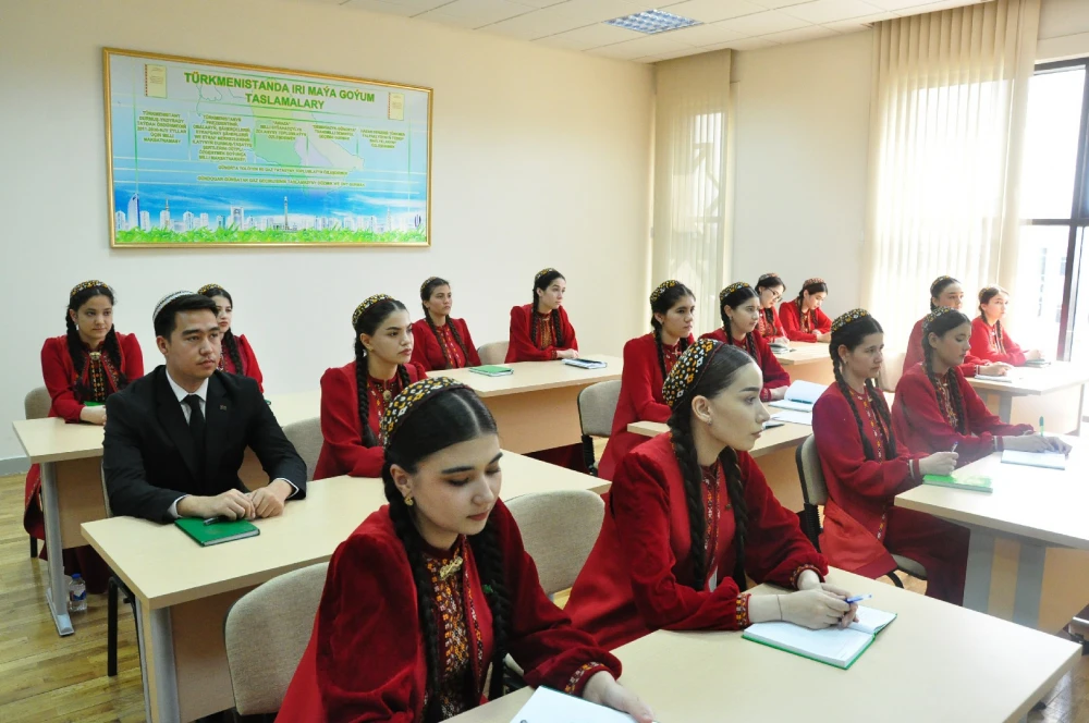 Training Session for the 9 th Sustainable Development Goal Was Held