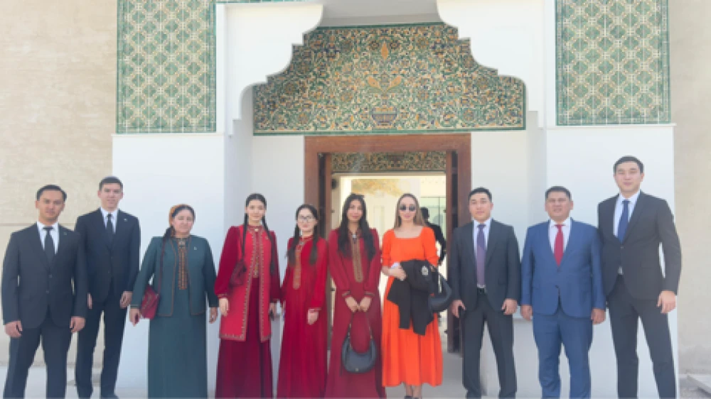 DIPLOMATIÝA ÝOLUNDA HALKARA TEJRIBE