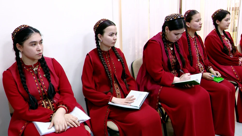 СОСТОЯЛСЯ СЕМИНАР ПО ПУБЛИЧНОЙ ДИПЛОМАТИИ