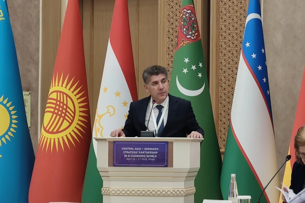 Serişdelerden has ýokary: «ýumşak güýç» we adam maýasy MA+Germaniýa dialogynyň gün tertibini üýtgedýär