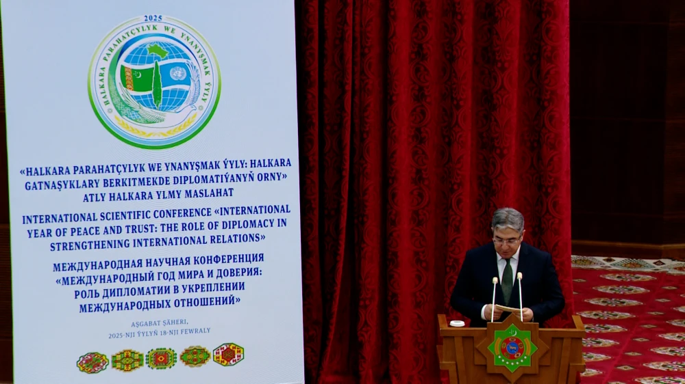 Türkmenistanyň diplomatik işgärleriniň güni mynasybetli dabara geçirildi