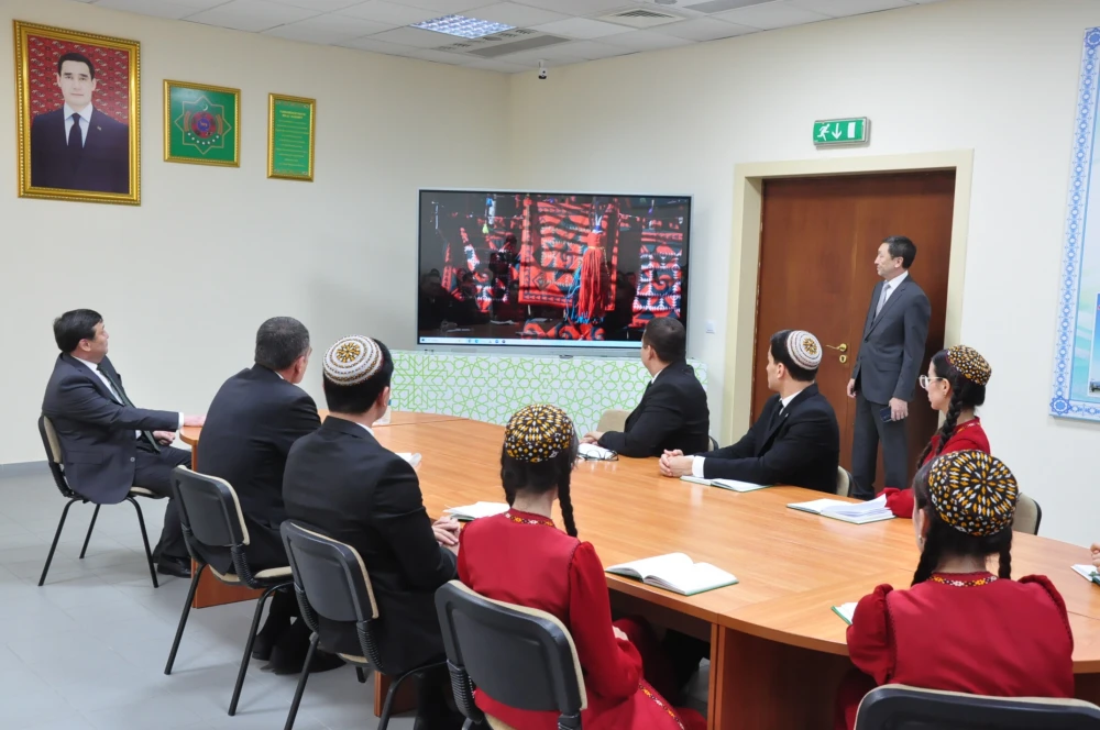 IKITARAPLAÝYN HYZMATDAŞLYK HAS-DA BERKIDILÝÄR