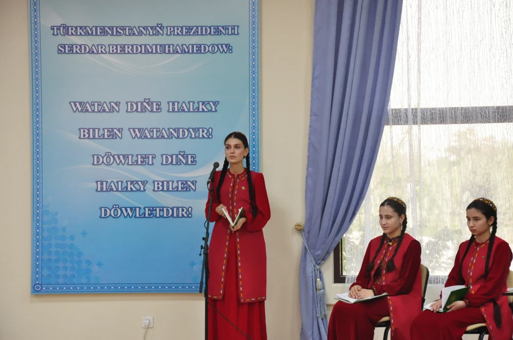 GAHRYMAN ARKADAGYMYZYŇ AWTSRIÝA RESPUBLIKASYNA AMALA AŞYRAN SAPARYNYŇ JEMLERINE BAGYŞLANAN BRIFING