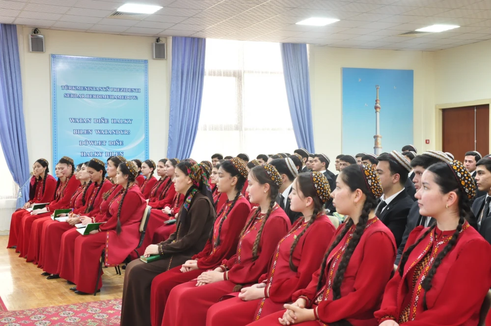 «KÄMILLEŞMEK NÄME ÜÇIN GEREK?» ATLY OKUW SAPAGY