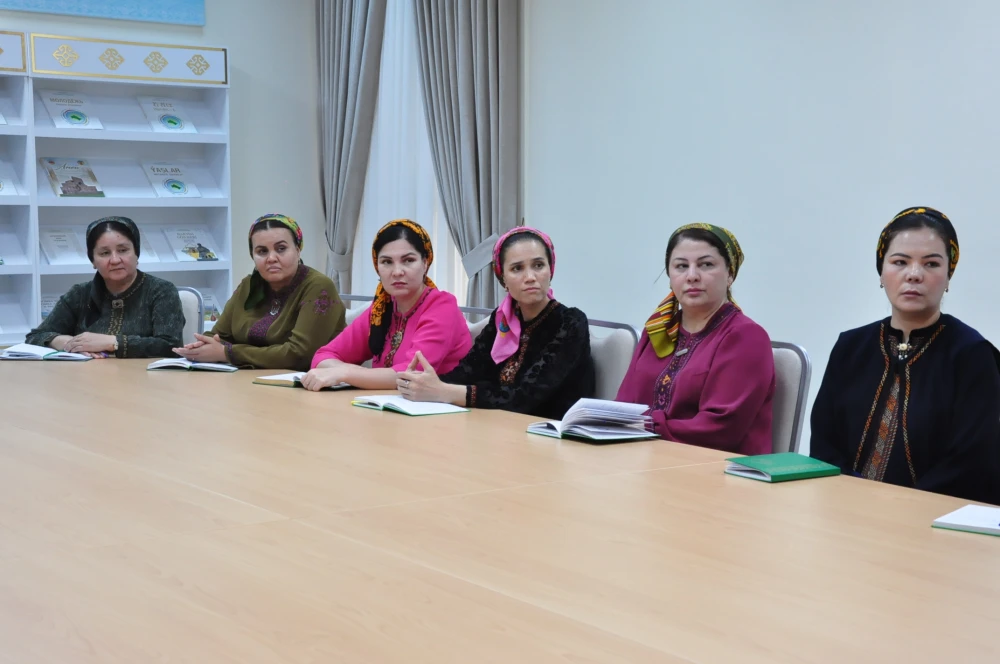 Okuw-usuly seminar geçirildi