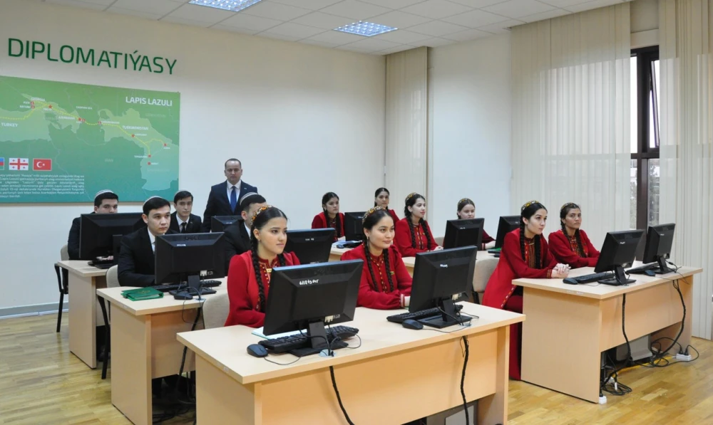 A Training Session on “The Importance of the UN Recognition of Turkmenistan’s International Transport Initiatives”