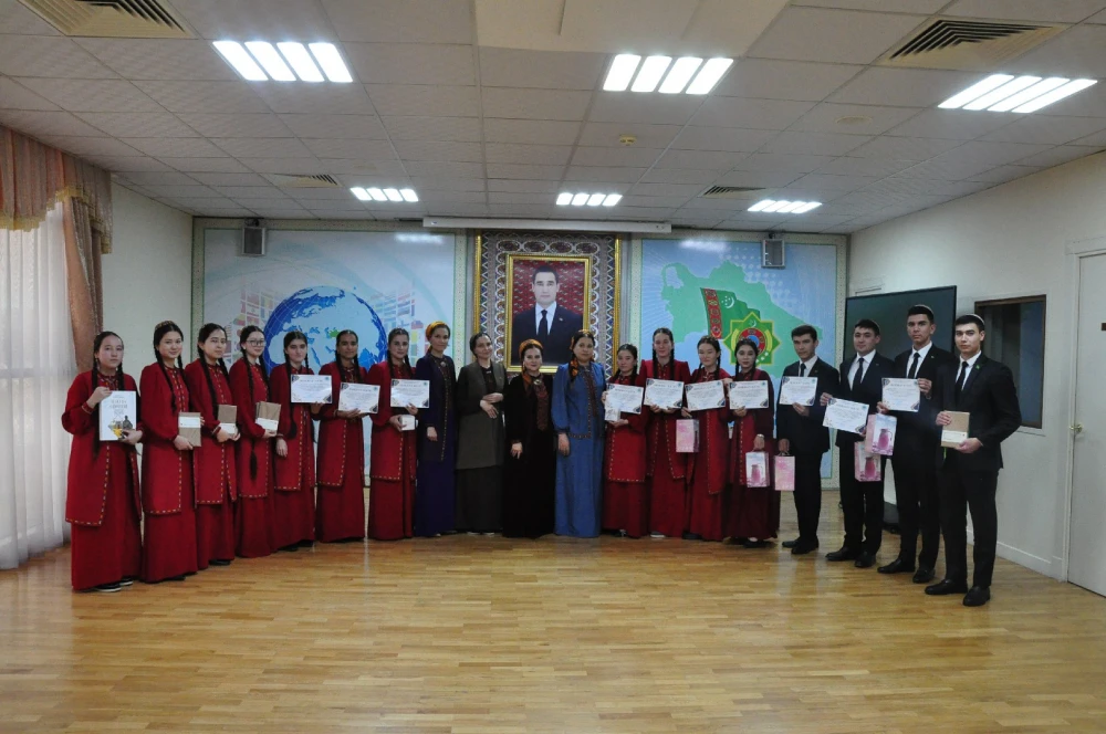 A PRODUCTIVE SCIENTIFIC SEMINAR AND COMPETITION