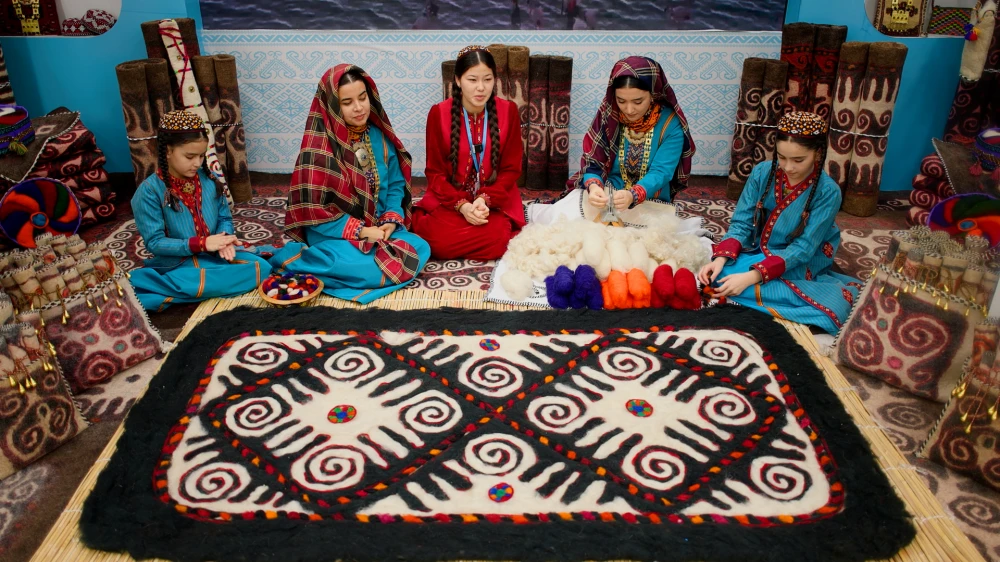 Jemgyýetde zenanlaryň orny pugtalandyrylýar