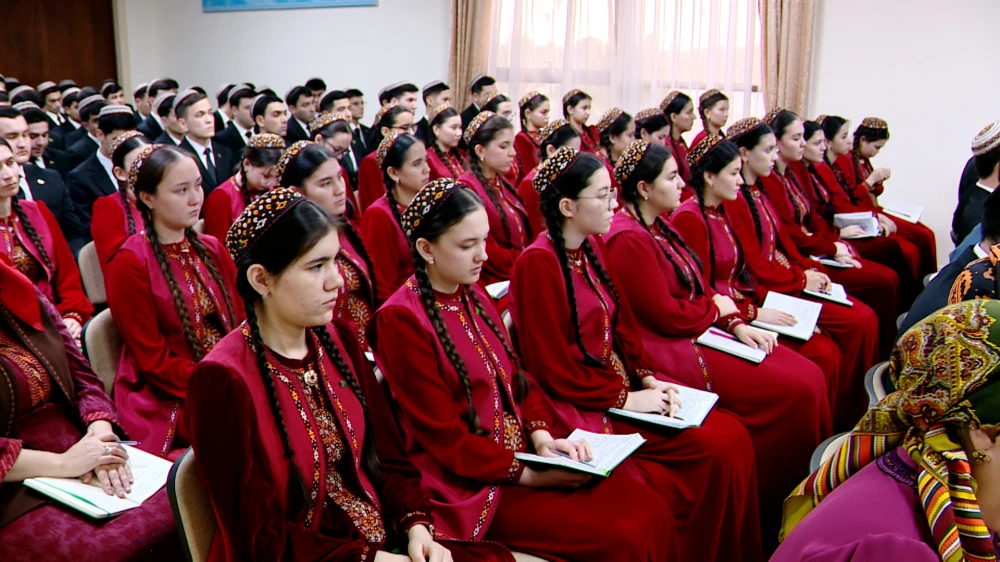 WAGYZ-NESIHAT DUŞUŞYGY GEÇIRILDI