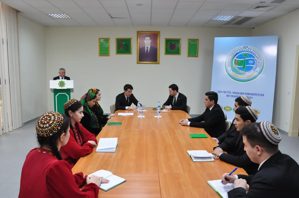 СОСТОЯЛАСЬ НАУЧНО-ТВОРЧЕСКАЯ КОНФЕРЕНЦИЯ НА ТЕМУ «РОЛЬ ЦИФРОВЫХ ТЕХНОЛОГИЙ В ПОВЫШЕНИИ ЭФФЕКТИВНОСТИ ПУБЛИЧНОЙ ДИПЛОМАТИИ»