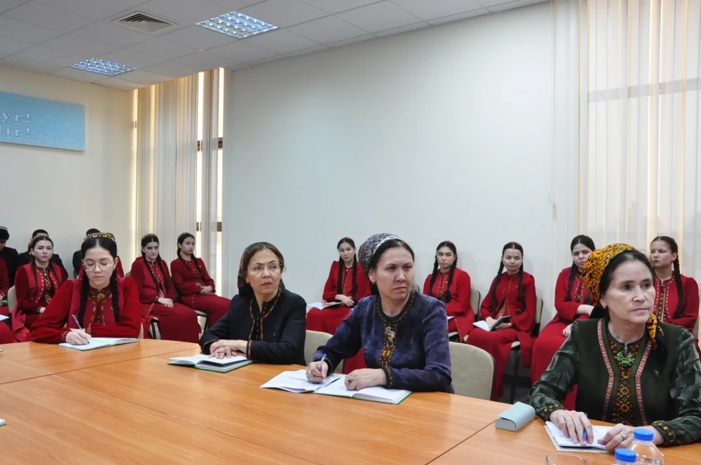 СОСТОЯЛСЯ СЕМИНАР ПО ПУБЛИЧНОЙ ДИПЛОМАТИИ