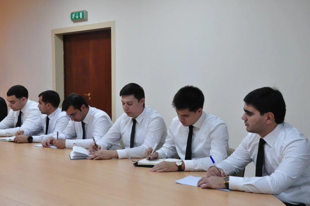 «TÜRKMENISTANYŇ DAŞARY SYÝASATY: PARAHATÇYLYKLY ÖSÜŞIŇ WE DURNUKLYLYGYŇ BINÝADY» ATLY OKUW-USULY SEMINAR GEÇIRILDI