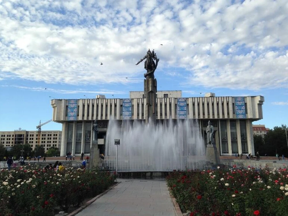 Aşgabat we Bişkek “dogan okaşan şäherler”