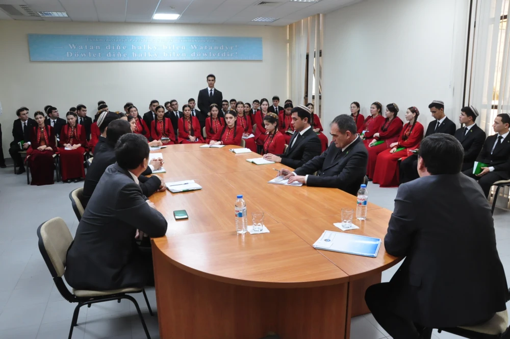 IKITARAPLAÝYN HYZMATDAŞLYK HAS-DA BERKIDILÝÄR