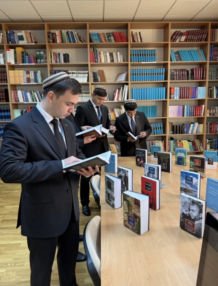 The Embassy of the Russian Federation Donated Books to the Library of the National School of Turkmen Diplomacy