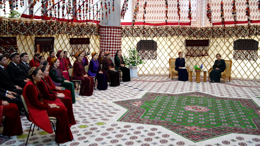 Parahatçylyk medeniýeti ― Nowruz baýramy