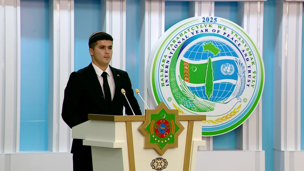 “DIALOG – PARAHATÇYLYGYŇ KEPILI” ATLY BRIFING GEÇIRILDI