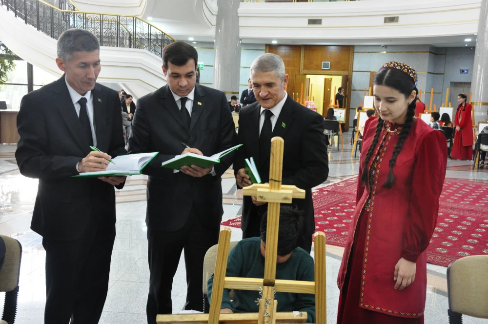 A creative competition under the sponsorship of the Gurbanguly Berdimuhamedov Charitable Foundation for Assistance to Children in Need  of Care