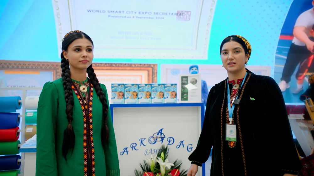 Jemgyýetde zenanlaryň orny pugtalandyrylýar